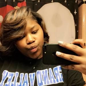 Meet your Posher, Tanecia